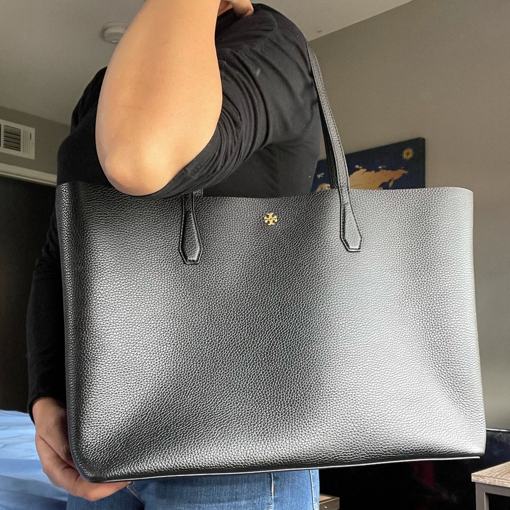 Tory Burch large Blake triple compartment 🖤